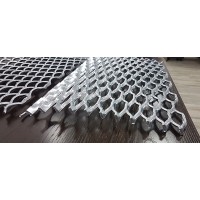 Лист стальной оцинкованный просечно-вытяжной ПВЛ 410 4x1100x2000 мм Ст3 ТУ 5262-001-57099372-2004