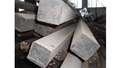 поковку стальную квадратную 90 мм 12ХН3А купить в Перми