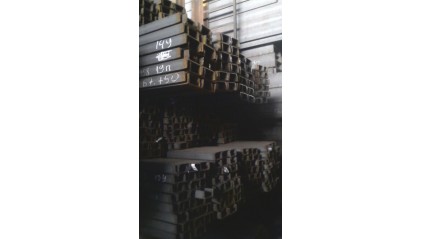 швеллер стальной равнополочный горячекатаный 18П С255 купить в Перми