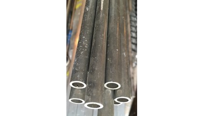 Трубу алюминиевую б/ш анодированную 32x4 мм Д1 купить в Перми