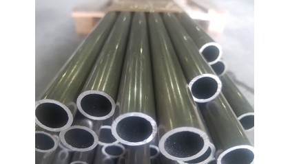 трубу стальную нефтепроводную 60x12 мм Ст20 купить в Перми