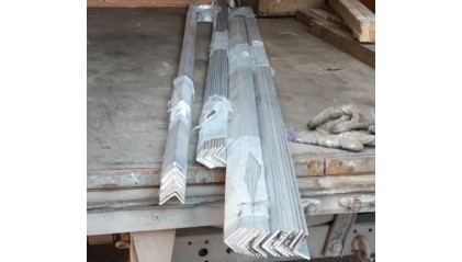 уголок алюминиевый равнополочный 40x40х2 мм Д16 купить в Перми