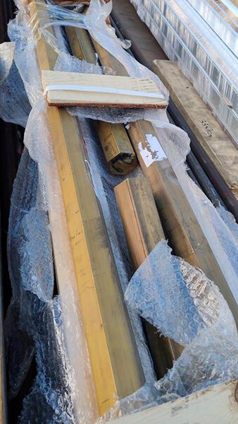 Шестигранники латунные