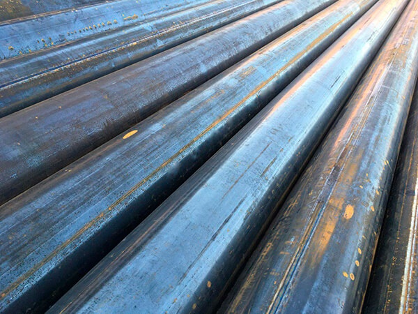 Труба нефтепроводная